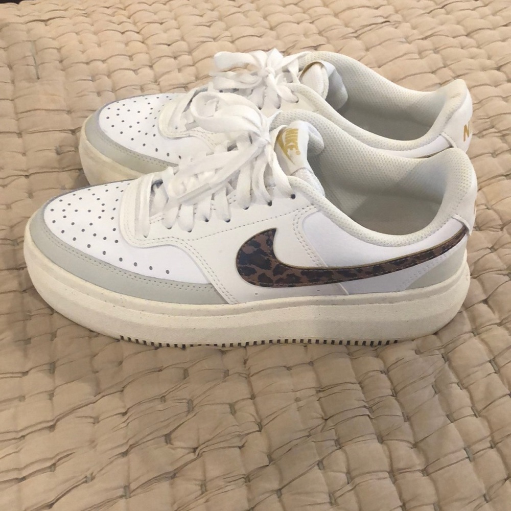 Nike Court Vision Alta